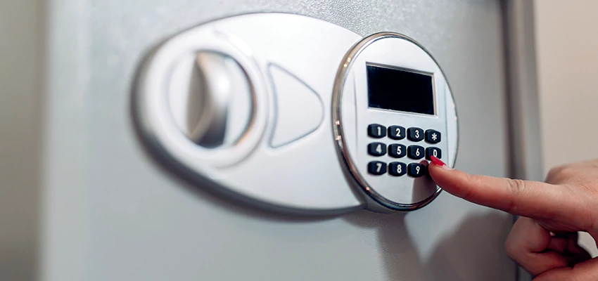 Jewelry Safe Cracking in Big Bear Lake, California